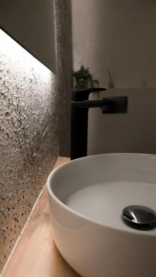 Thermes Private Suites Loutráki Dış mekan fotoğraf